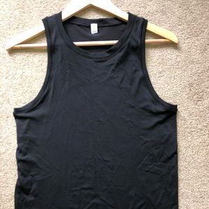 LuLu Lemon Swiftly high neck tank